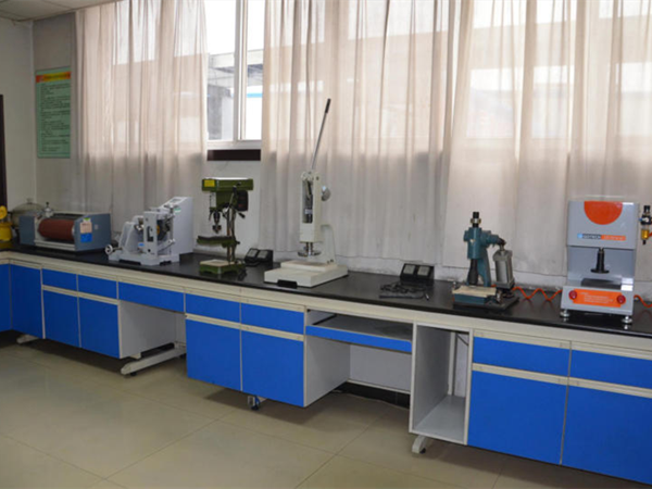 性能分析试验台