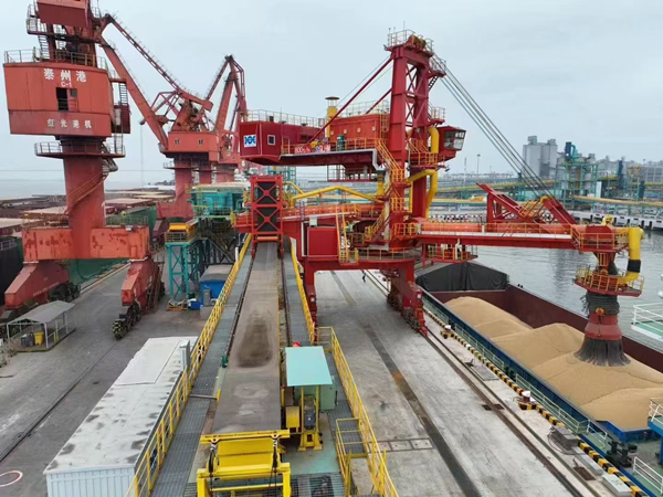 金属网芯耐灼烧输送带适用于哪些行业?